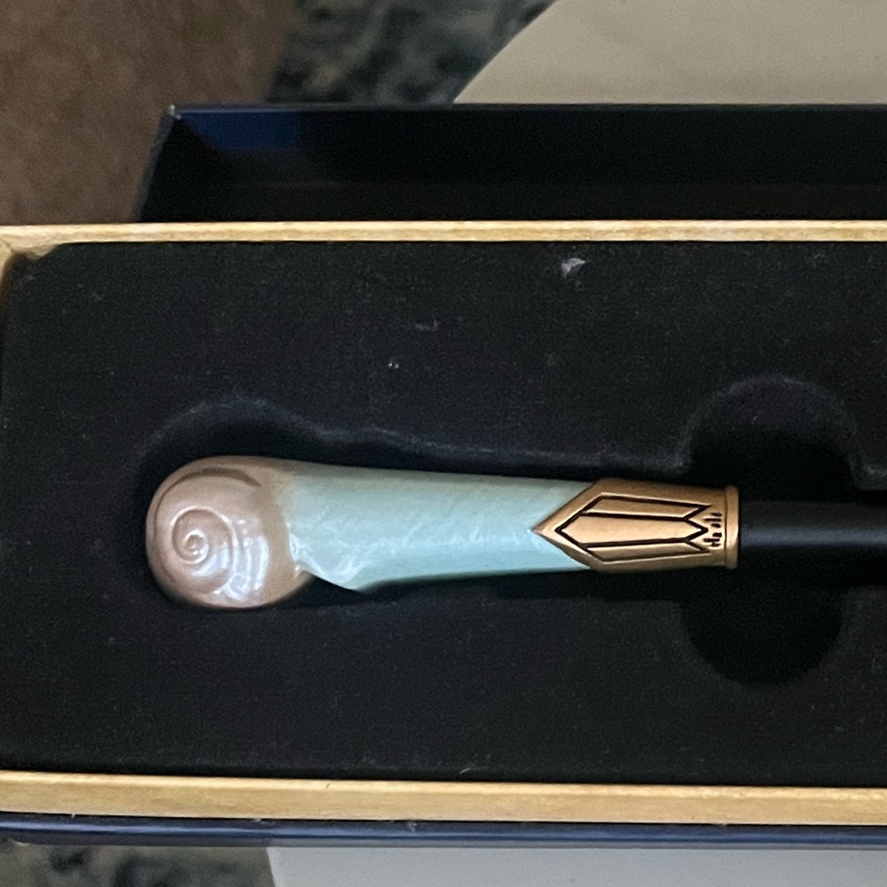 Queenie Wand Official Harry Potter